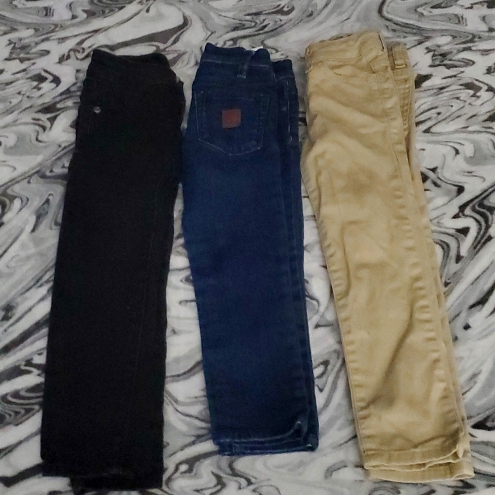 3 pairs of jeans 4t and 4
